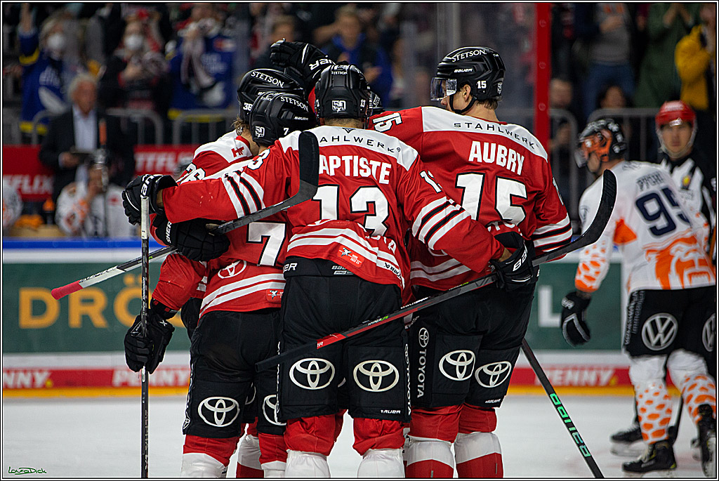 PENNY DEL; Koelner Haie- Grizzlys Wolfsburg; Koeln, 21.09.2022